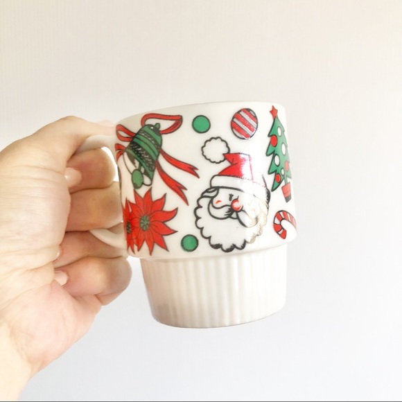 SOLD**Vintage Mid Century 50s 60s Christmas Stacking Cups Mugs Set of 8 - Picture 16 of 16